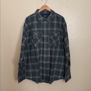 SMITH Work Wear Green and Gray Plaid long sleeve shirt NWT